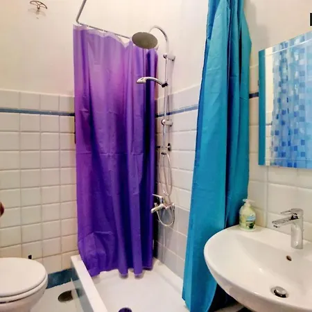 Hostel Aris Central House