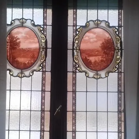 Aris Central House Hostel *